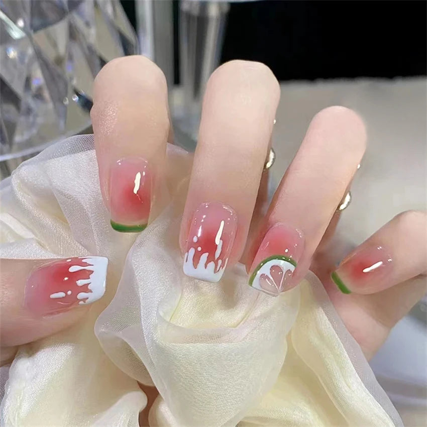 24Pcs/Set Wearing Short Fake Nails for Girls Press on Nail Tips Full Cover Acrylic with Diamonds False Nails Art Free Shipping