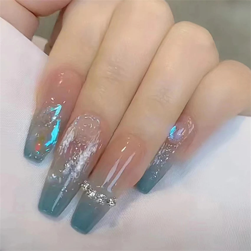 24Pcs/Set Wearing Short Fake Nails for Girls Press on Nail Tips Full Cover Acrylic with Diamonds False Nails Art Free Shipping