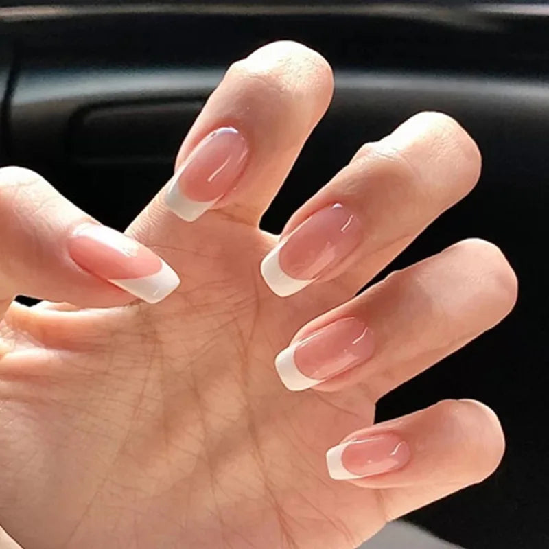 24Pcs/Set Sweet Love Fake Nail with Gradient French Press on Nails Reusable Short Full Cover Nail Tips for Women Wholesale