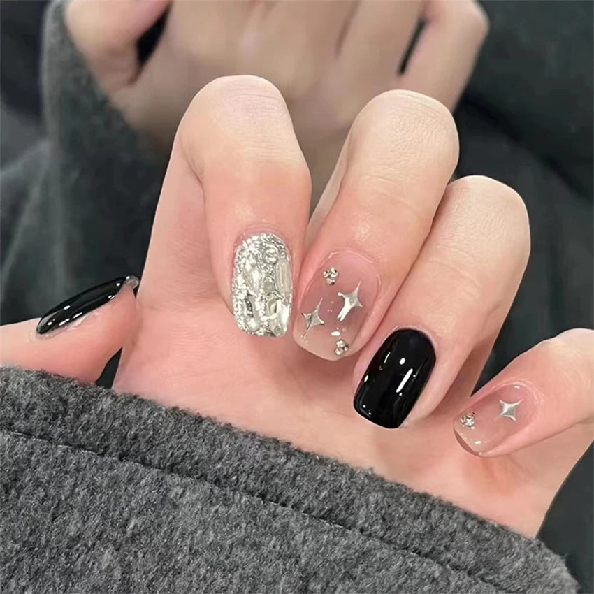 24Pcs/Set Wearing Short Fake Nails for Girls Press on Nail Tips Full Cover Acrylic with Diamonds False Nails Art Free Shipping