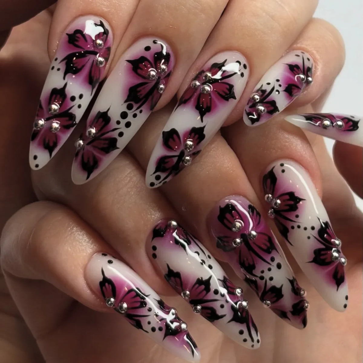 Blue Ink Wash Painting Lycoris Lily Classical Gold Curve Line Finished False Nail Press on Nail Manicure Fake Nail